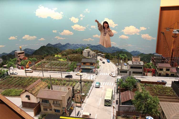 🏛️ 스가가와 특촬 아카이브 센터(스가가와 토쿠사츠 아카이부 센타) 이미지 5